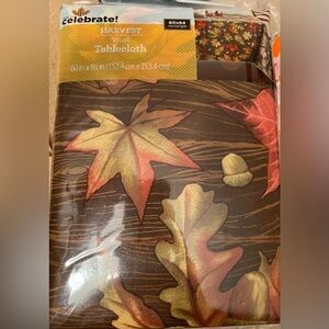 WAY TO CELEBRATE HARVEST FALL LEAVES VINYL TABLE CLOTH 60 inches X 84 inches New